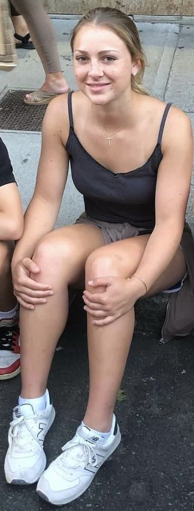 College freshman Mia creampied first week of college