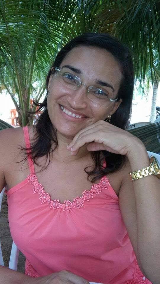 tia Leninha, a tia puta do meu amigo