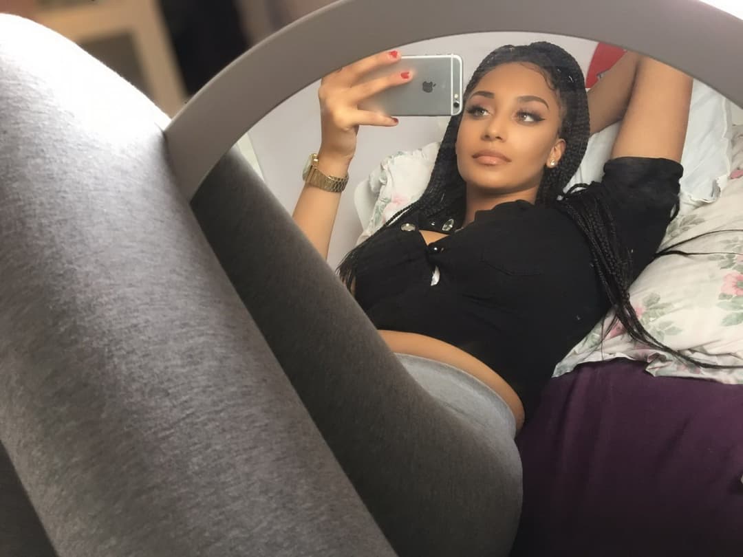 British Ebony Teen Stephanie aka Ebony Beauty Seymone (Rare Collection - Photo Gallery)