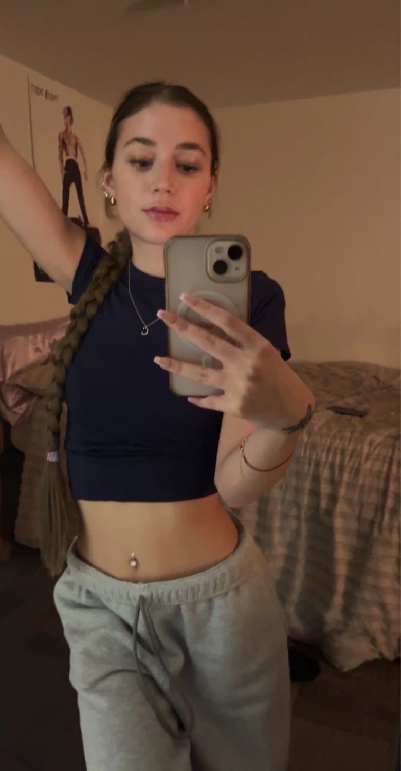 Barely legal bop teenager Carly