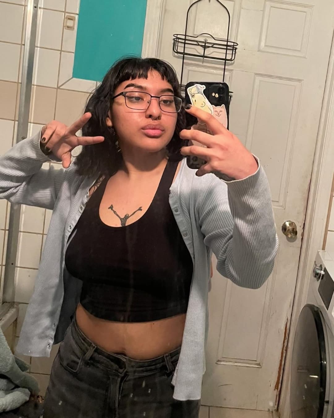 Her face was literally made to get face fucked ?  22 year old latina emo slut from Chicago