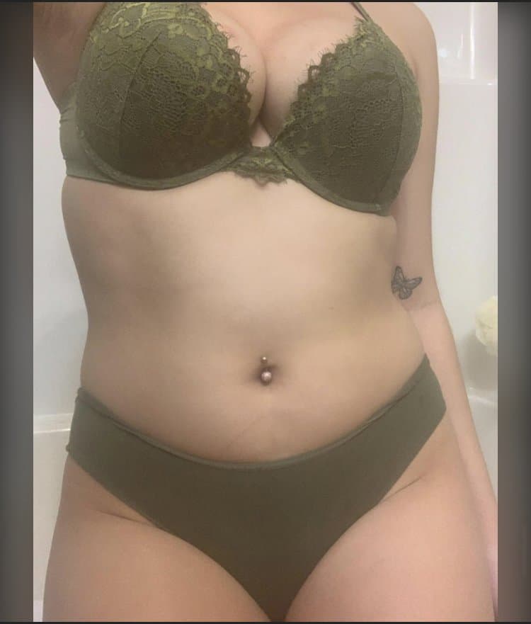 Dm me trades want mckenna Hansen n patience gunn got more of if you have there’s