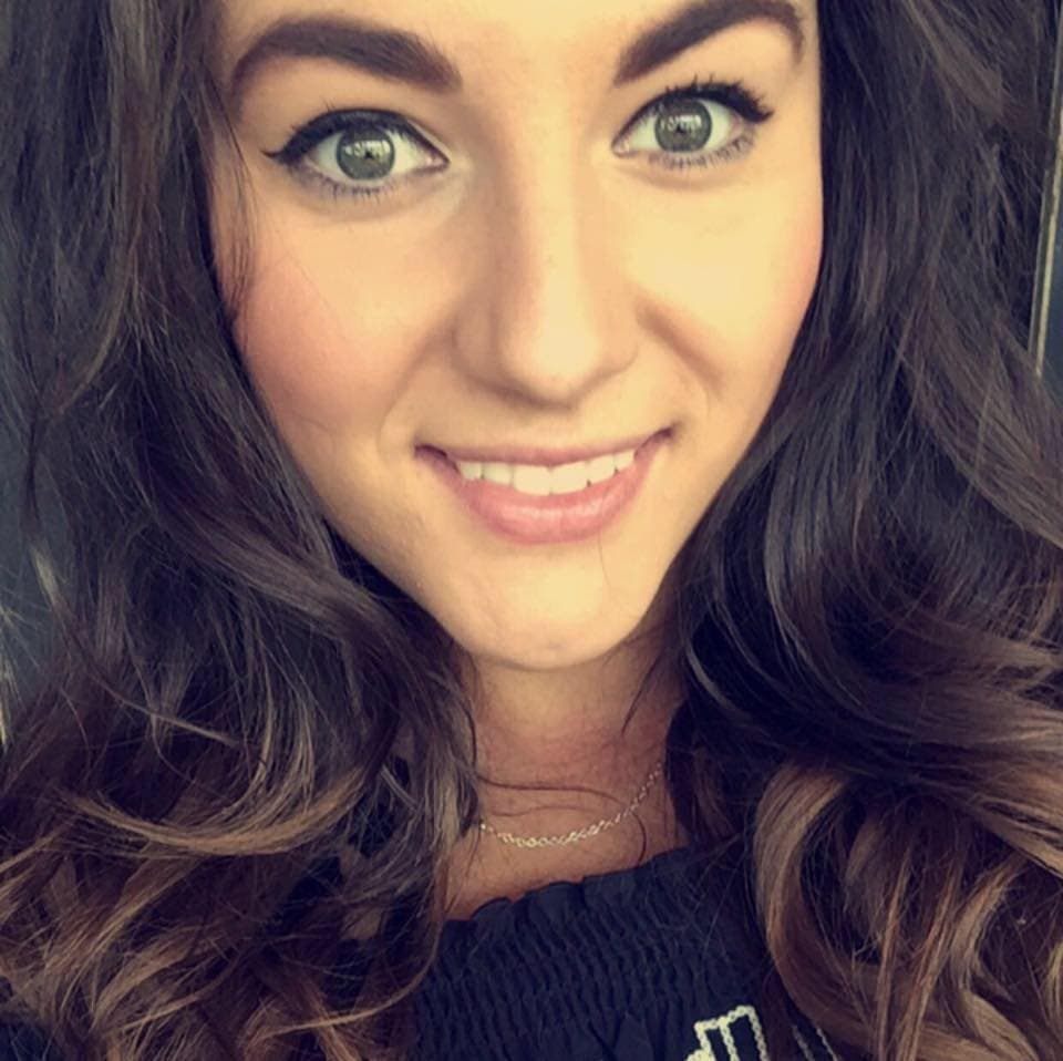 Click to view full size Mount and Fuck Hot Teen Hannah Daly Until You Cum Inside Her