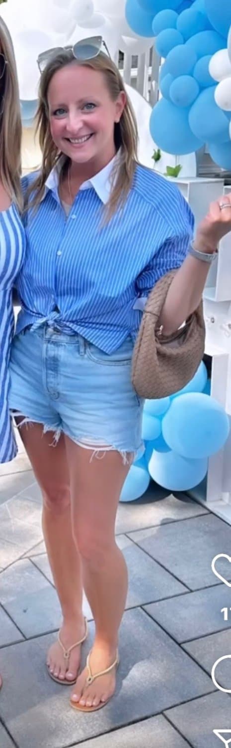 His dick is throbbing for his best friends mature wife Sarah