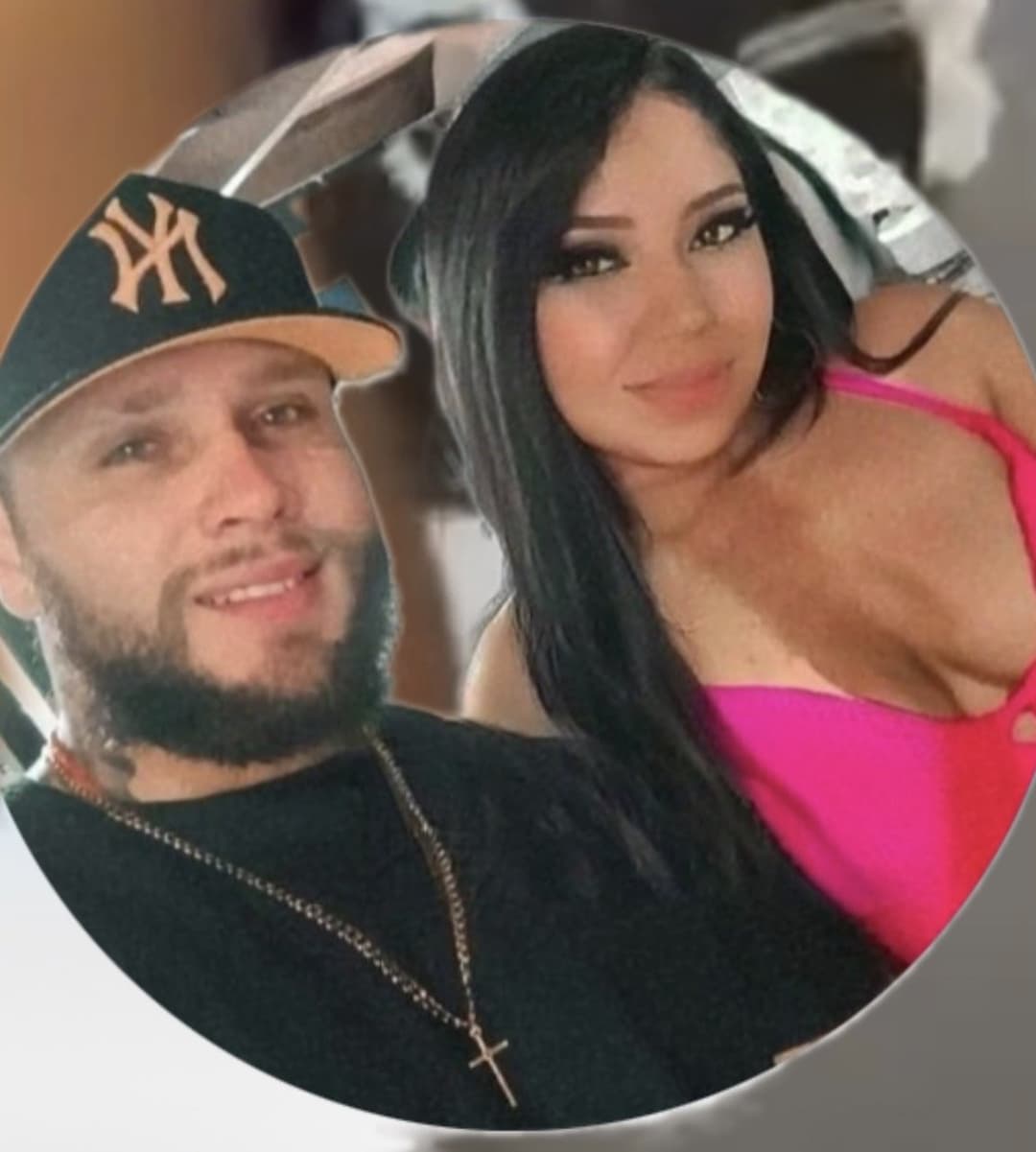 Namorada do playboy, sentando pra favelado, marmita gostosa