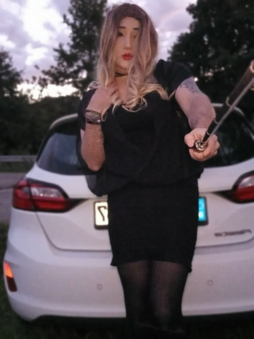 Me, crossdressing and cum drinking