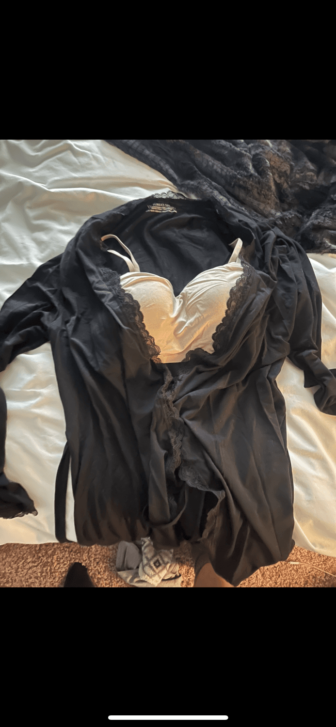 stepsis pics/panties/tribs