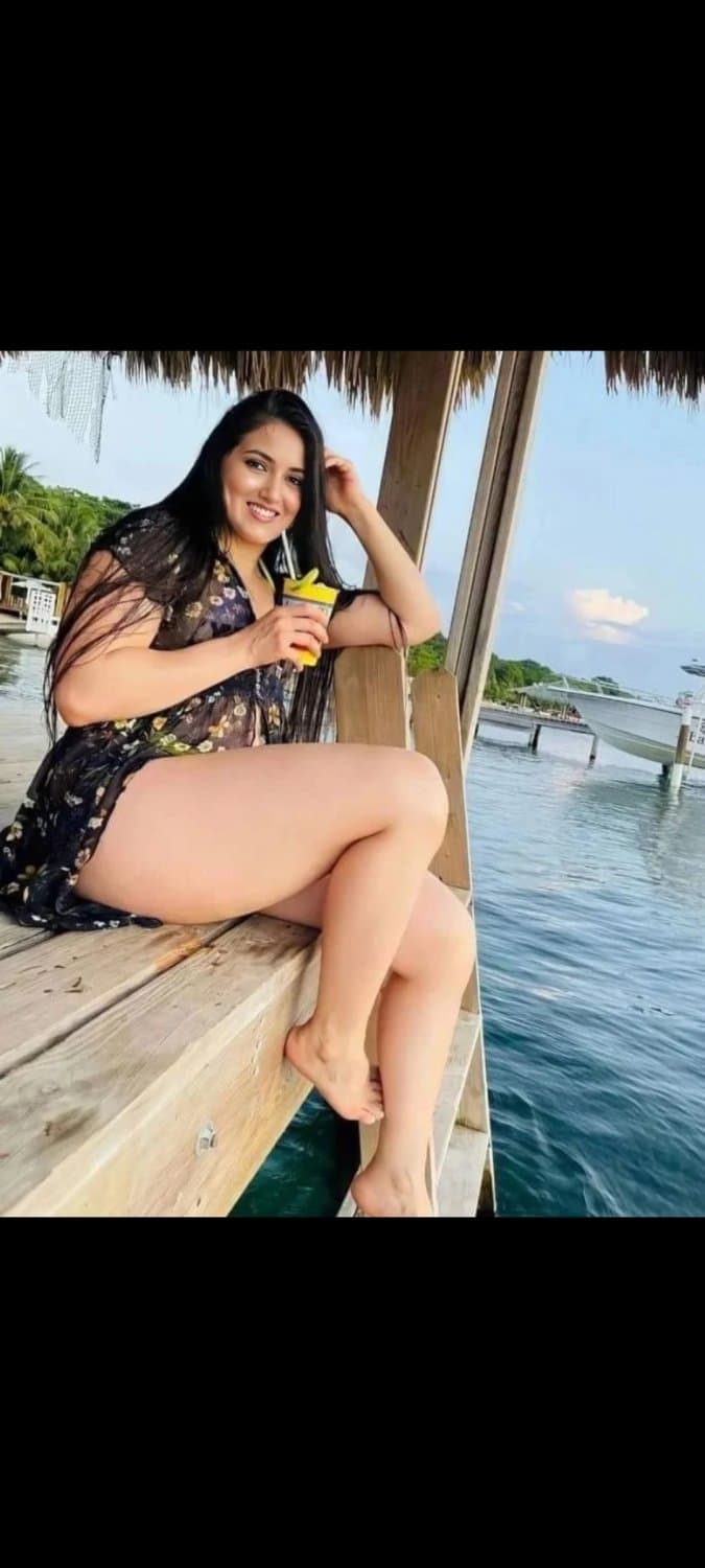 Akanksha Fan Club, 27, Australia