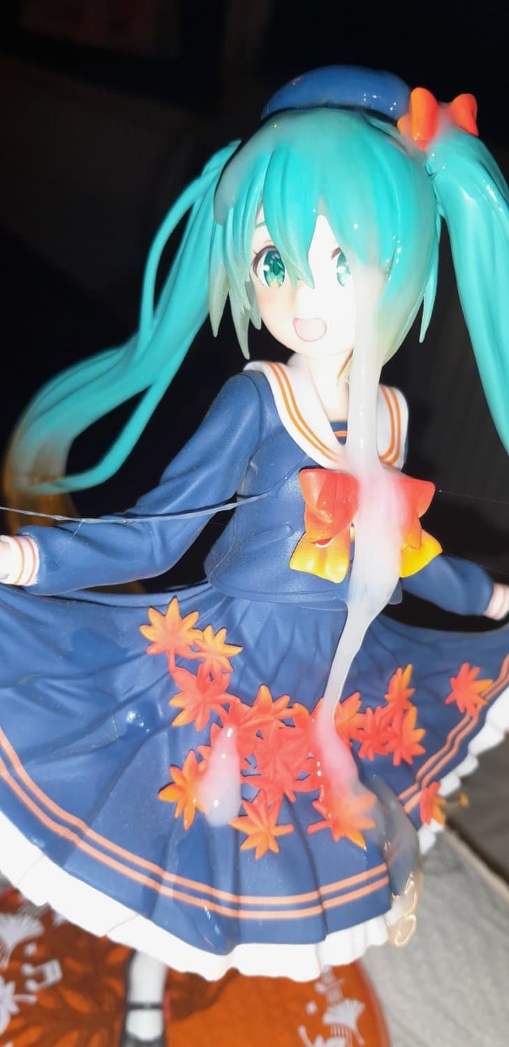 SoF #4 - Hatsune Miku (Fall)