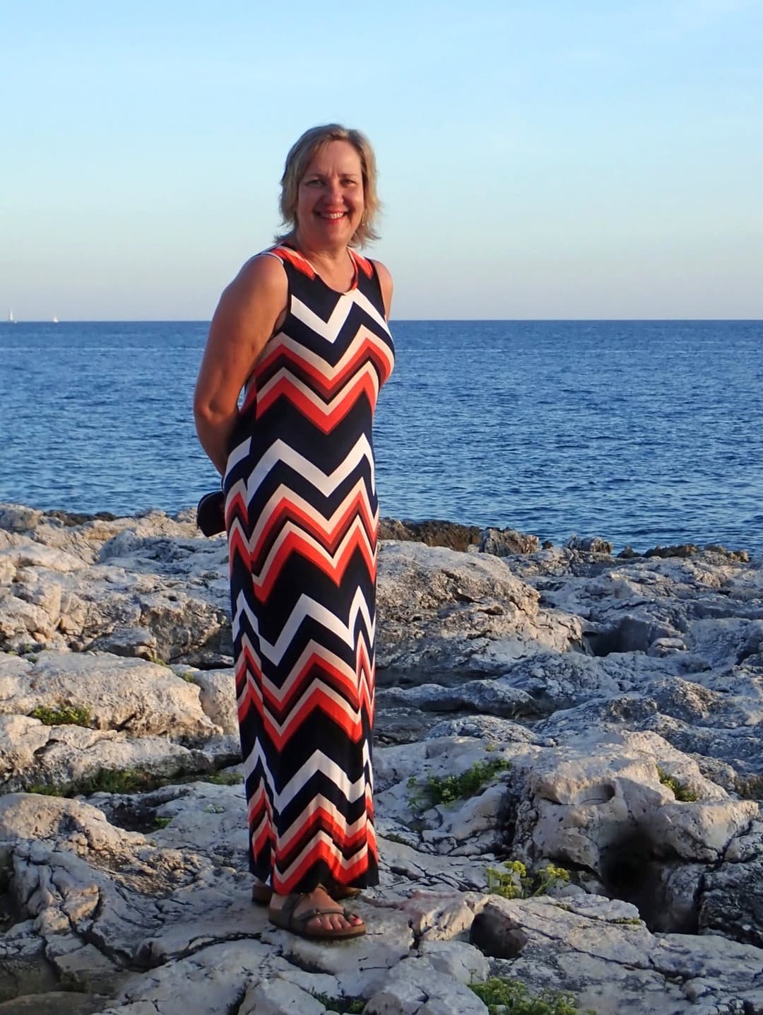 Susie from the UK shows us her tits and hairy old cunt