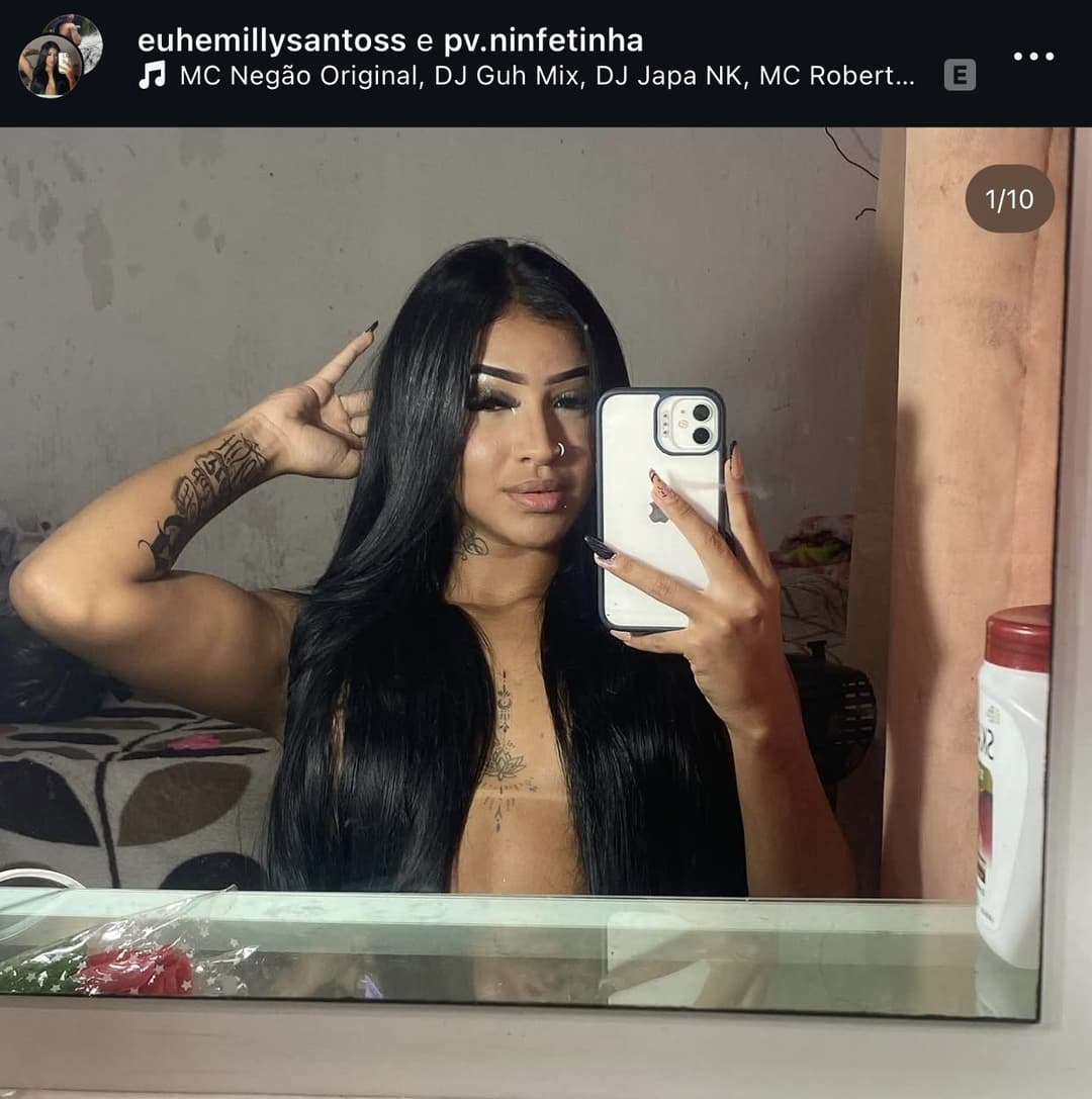 Safadinha de bayeux João Pessoa quem tiver interesse chama no pv essa putinha dando o cu e se mastur