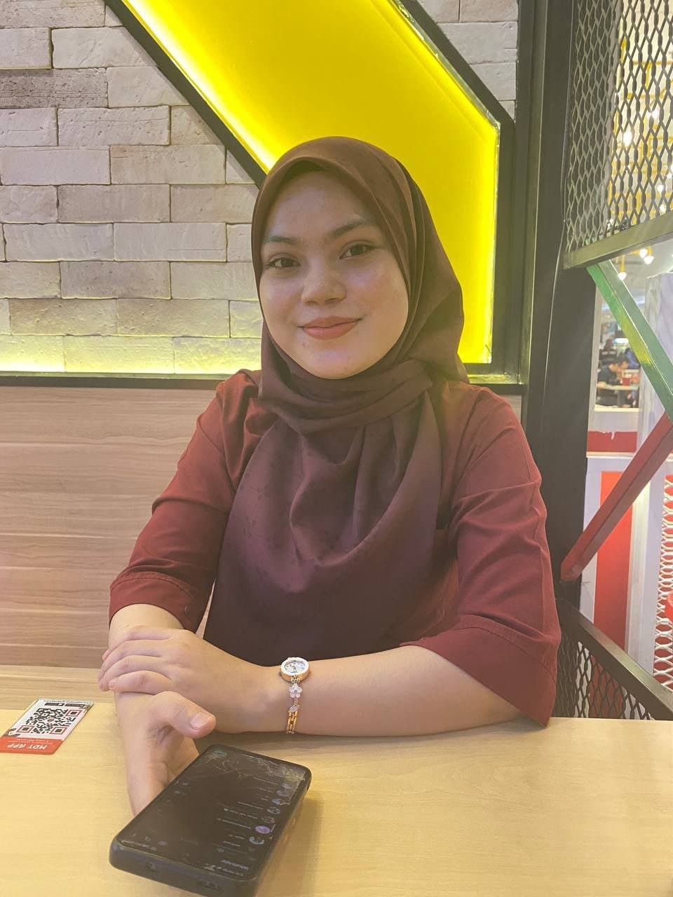 aziana kena ikat paksa main dengan member boyf