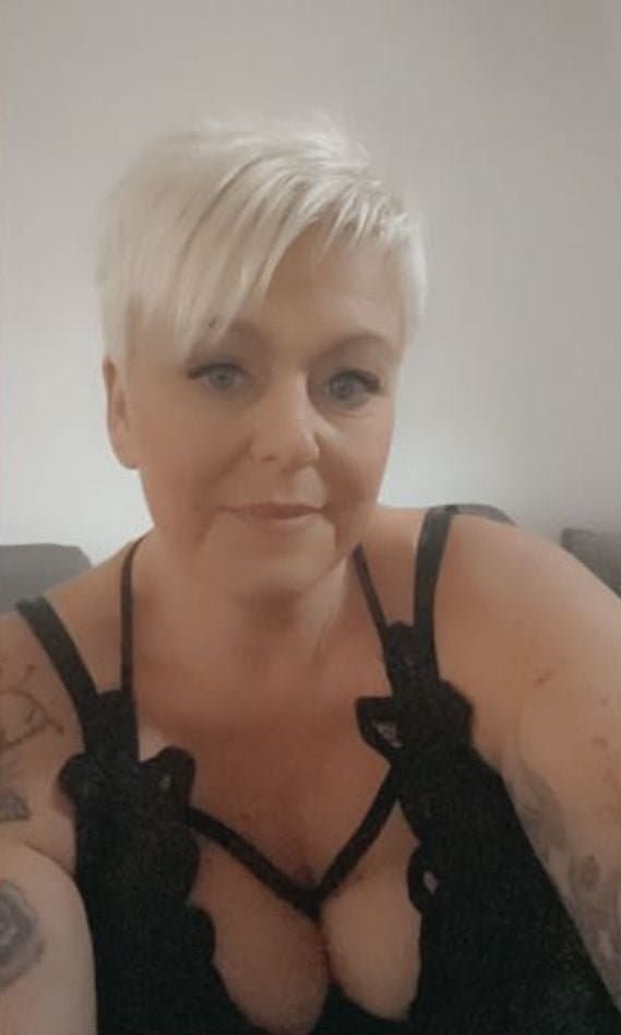 Mature german slut wanna get pounded so hard by bbc