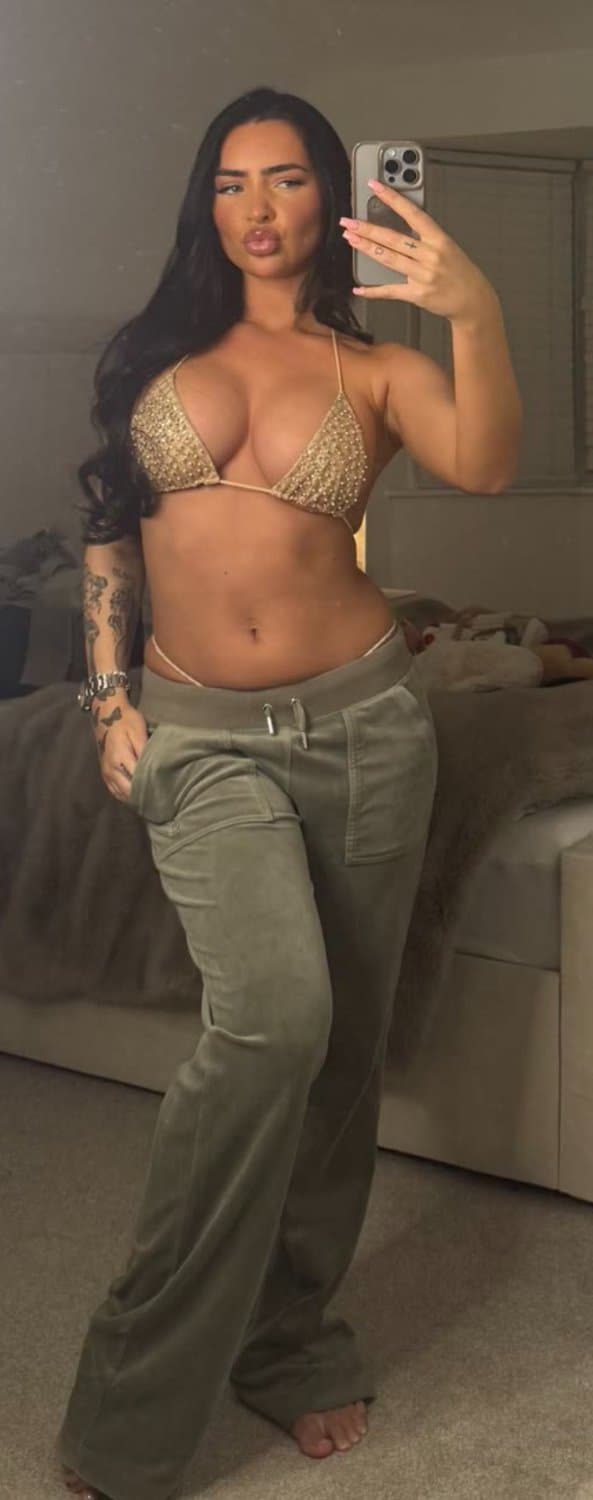 Thicc Chav Pawg Big Tits Slut UK British