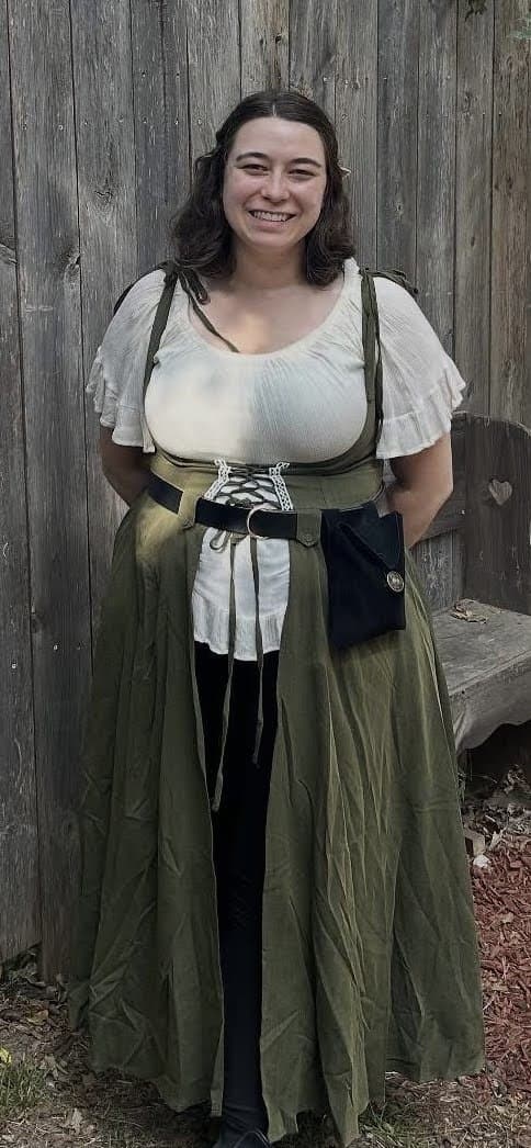 Sexy big tits irl sprayed at the ren faire