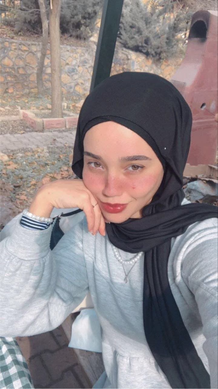 Turkish sexy Hijab teen