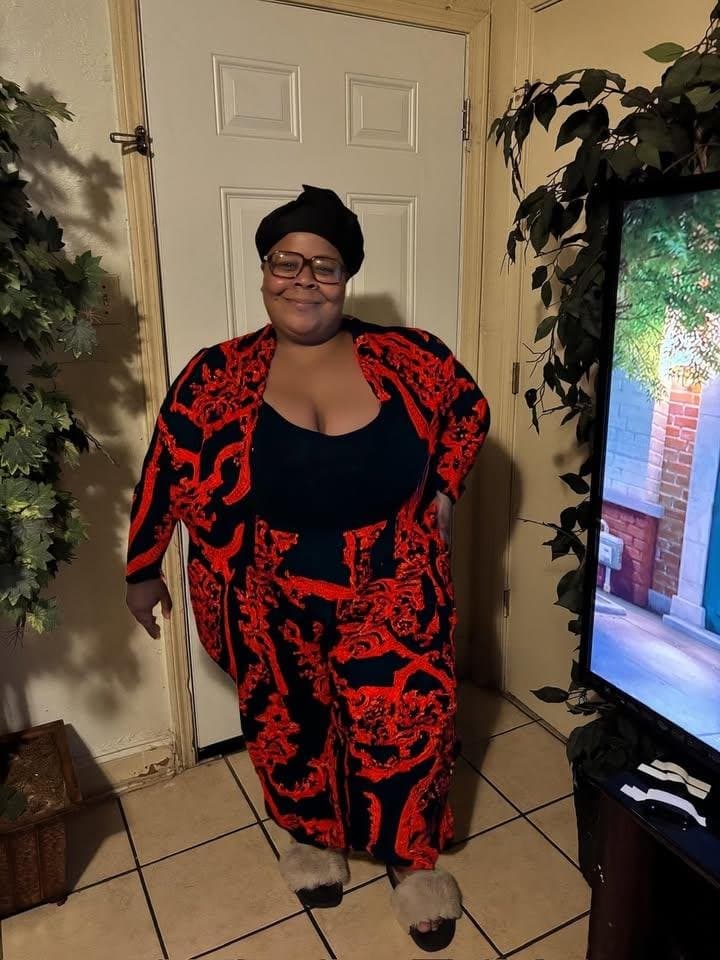 GRANNY EBONY HUGE BIG ASS SSBBW BBW GOONER MATERIAL