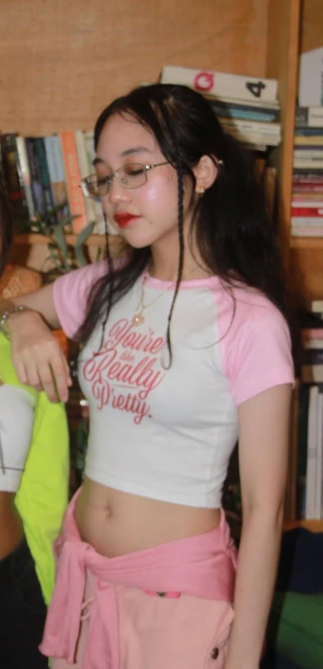 angel is backk! Can someone impregnate her?