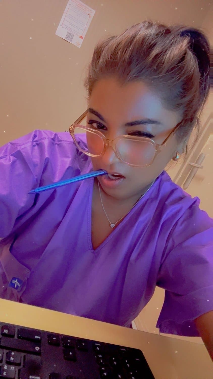 My hot wife : A nurse 4 u