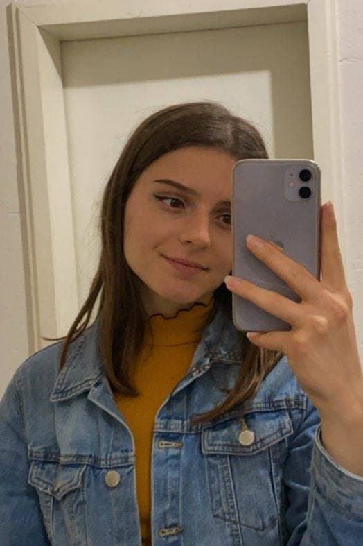 Pretty Bulgarian Teen, name via PM