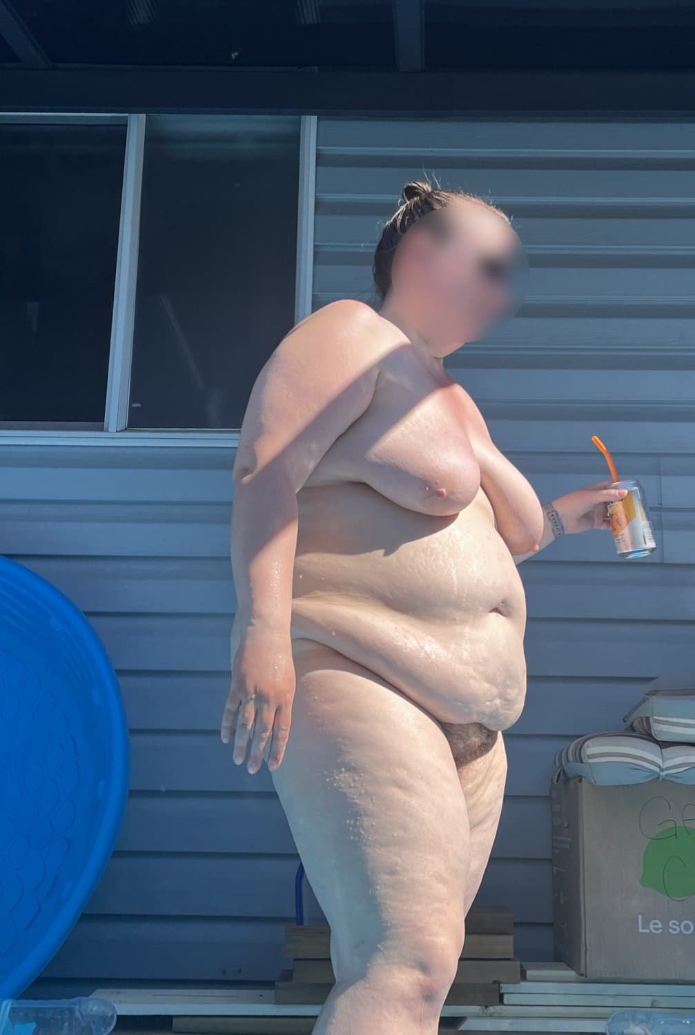 Very naked BBW wife