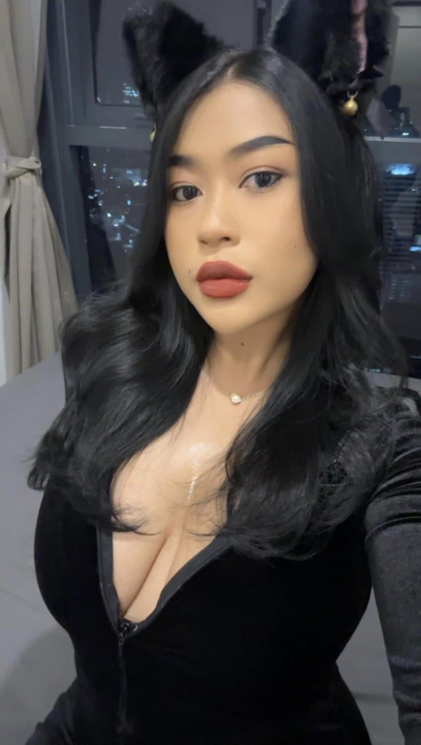 Asian Thai BBC slut with big tits and tattoos / IG hoe / instagram / Bangkok / Pattaya Thailand abg