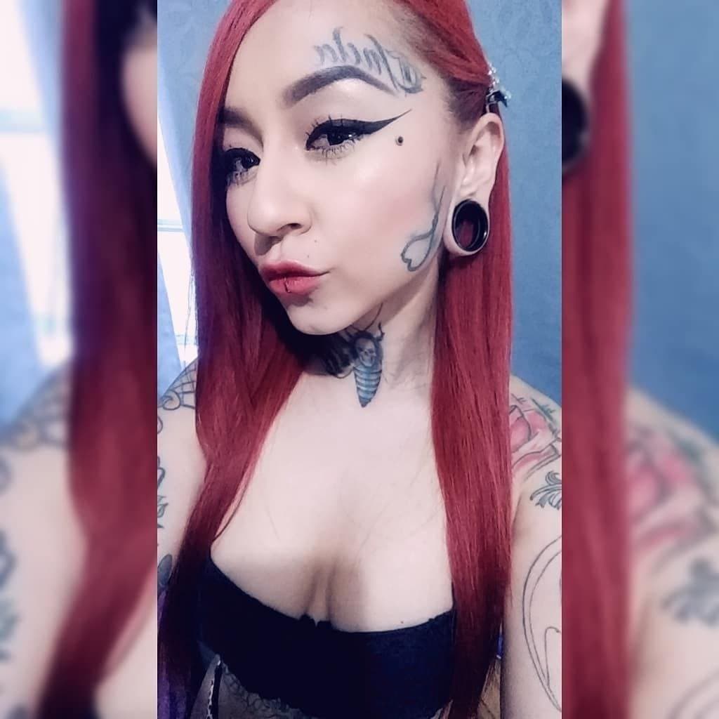 Putita Poblana Andie Neko le gusta que la vean desnuda