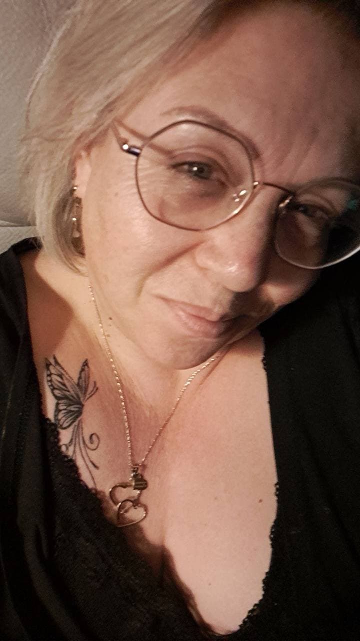 Corinne, a 52yo milf from France