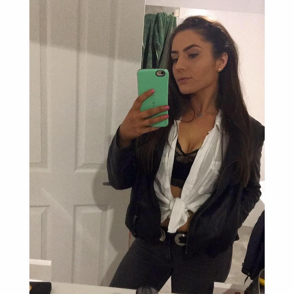 Click to view full size Mount and Fuck Hot Teen Hannah Daly Until You Cum Inside Her