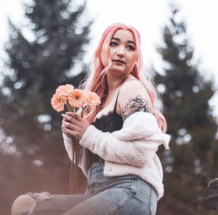 Burlesque dancer 2 early years