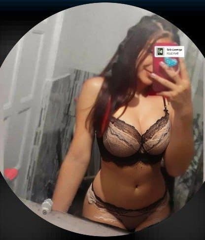 Aileen Troya puta barcelonista de Ecuador