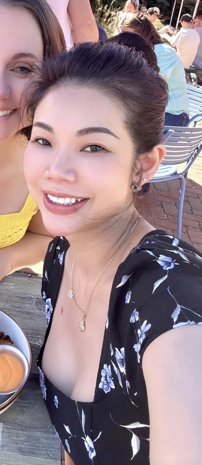 Click to view full size Vietnamese Girlfriend Tina Nguyen Left Her Boyfriend After Club And Got BBC.