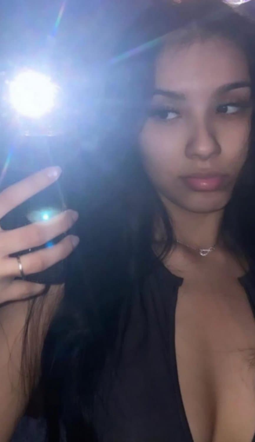 Kenya from Arizona has such a fat ass ?