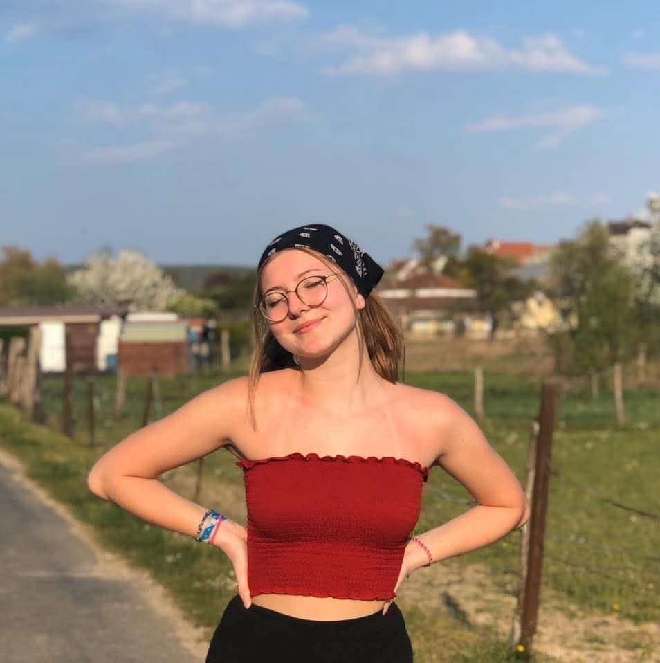 Skinny française exposé