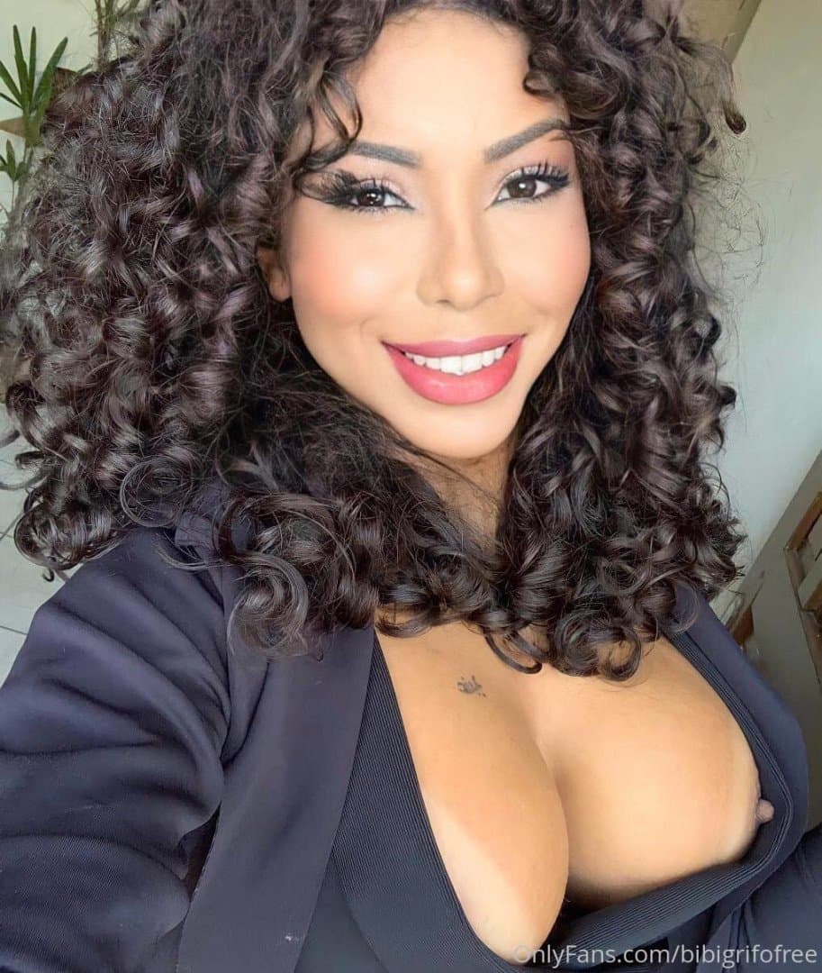 Tats and tanlines are a great combo ?? qᴉqᴉ פɹᴉɟɟo