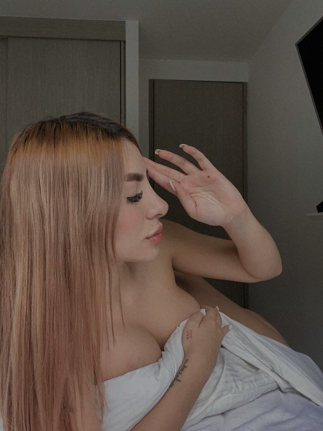 Sexy slut colombian for sale