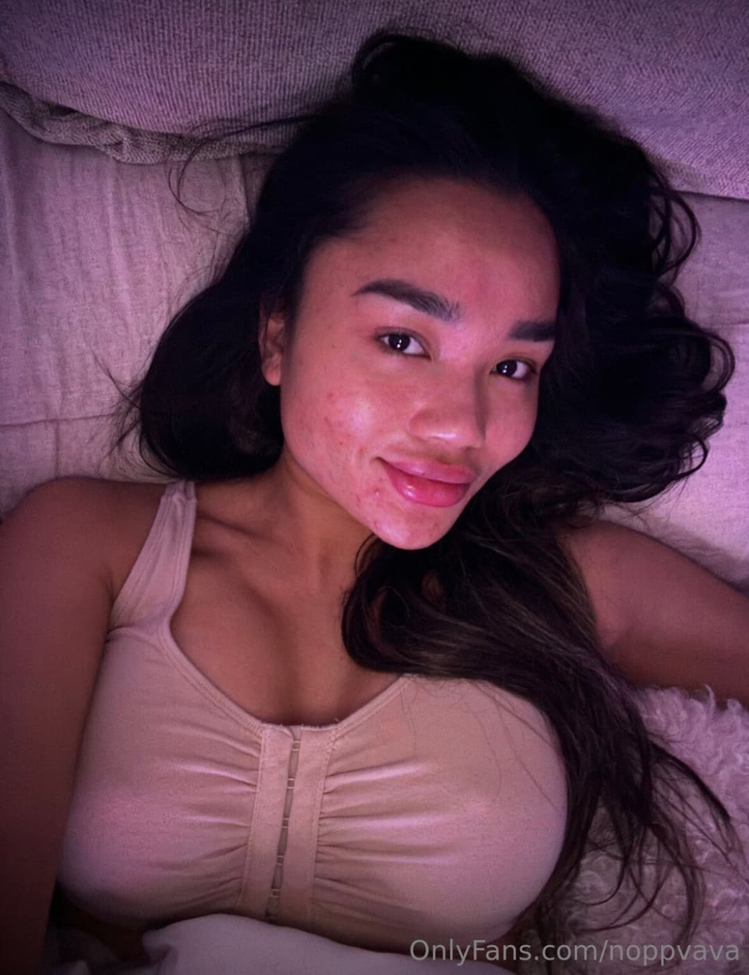 Sweet titties on sexy hot model - NoԀԀΛ∀ʌɐ