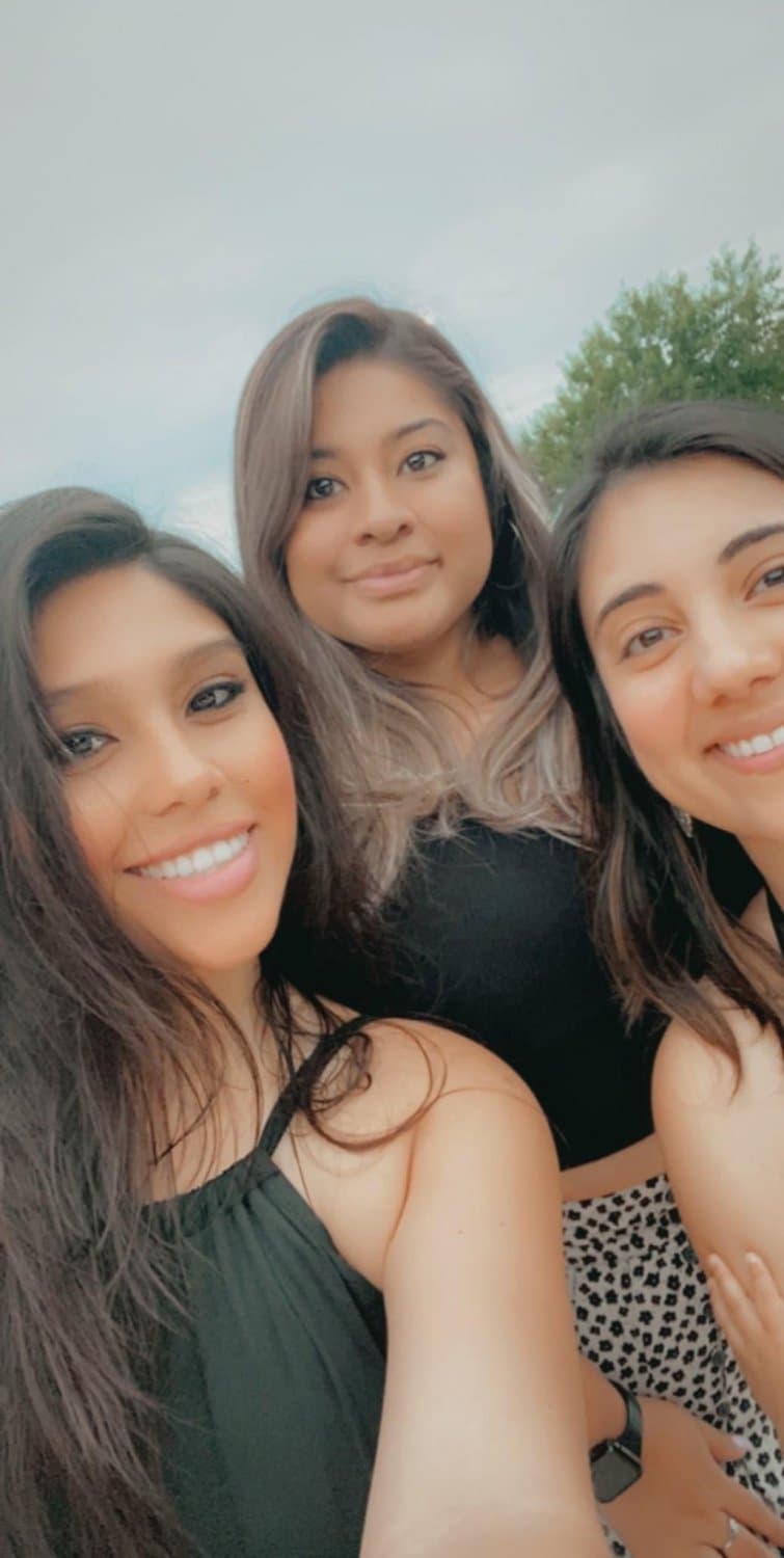 Latina webslut Heidi naked in public . Loves being caught. Kik cway5