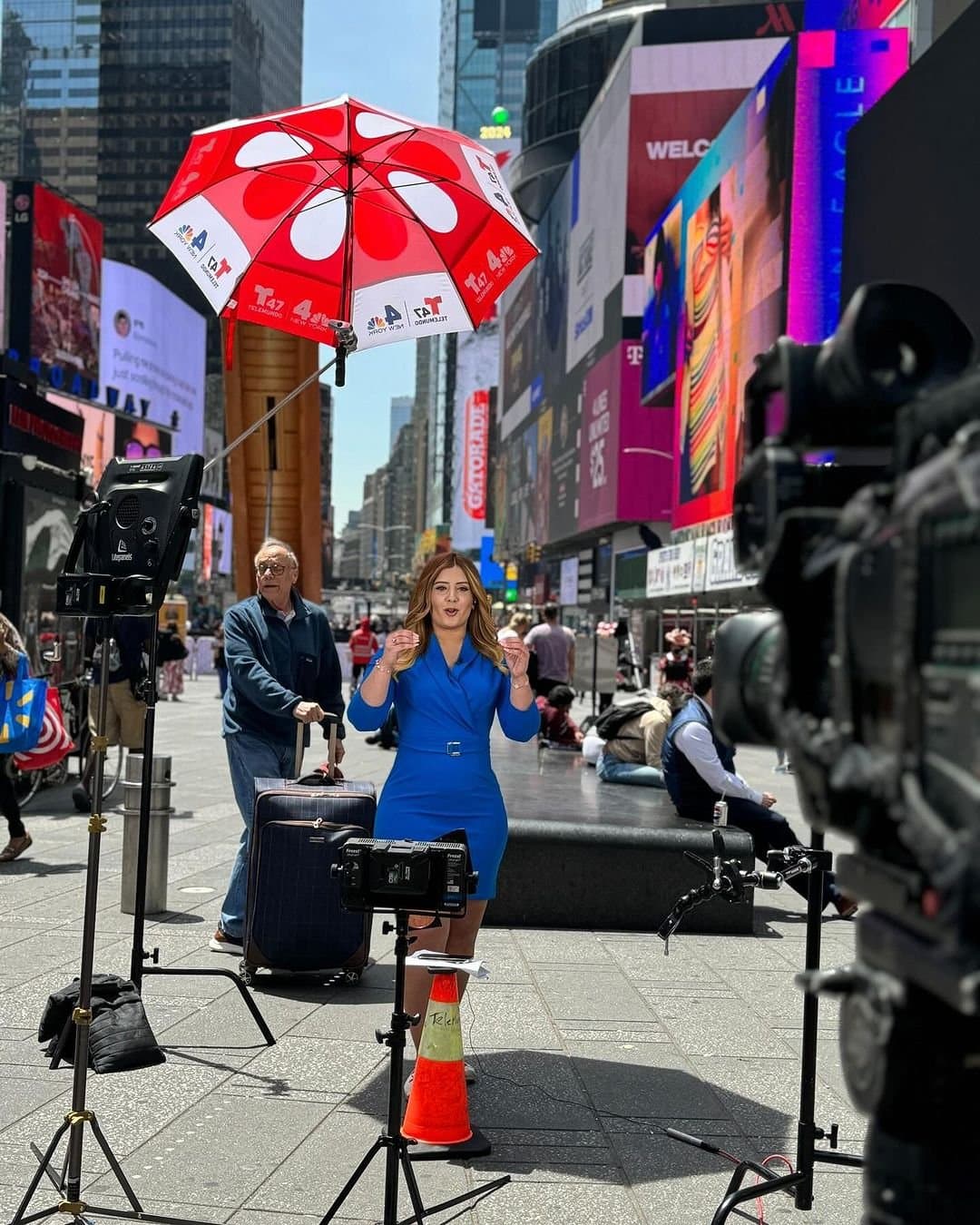 MyType WeatherGirl #3 Thick Curvy w/ Phat Booty