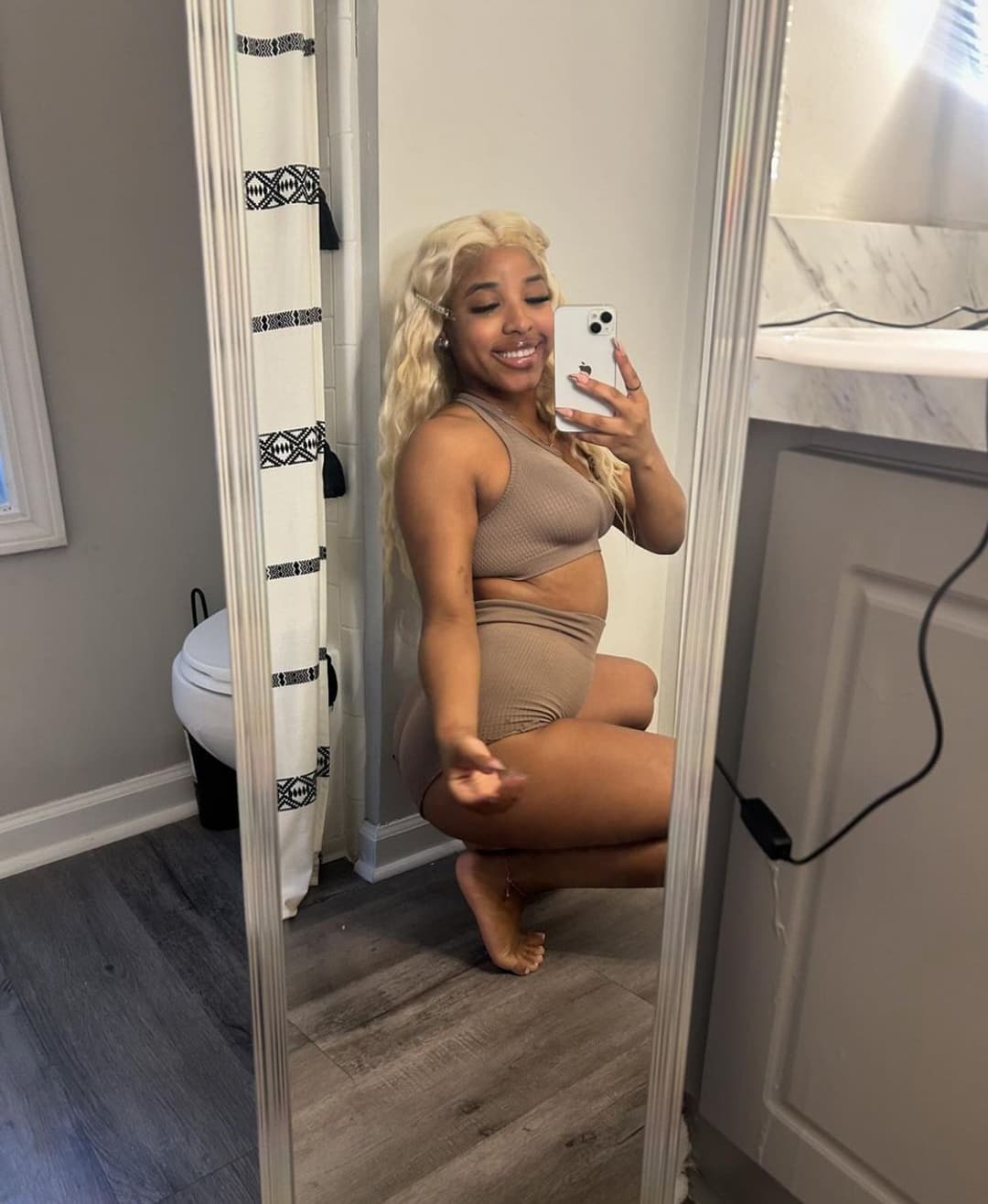 Gosm Love Baddies (Mya)24