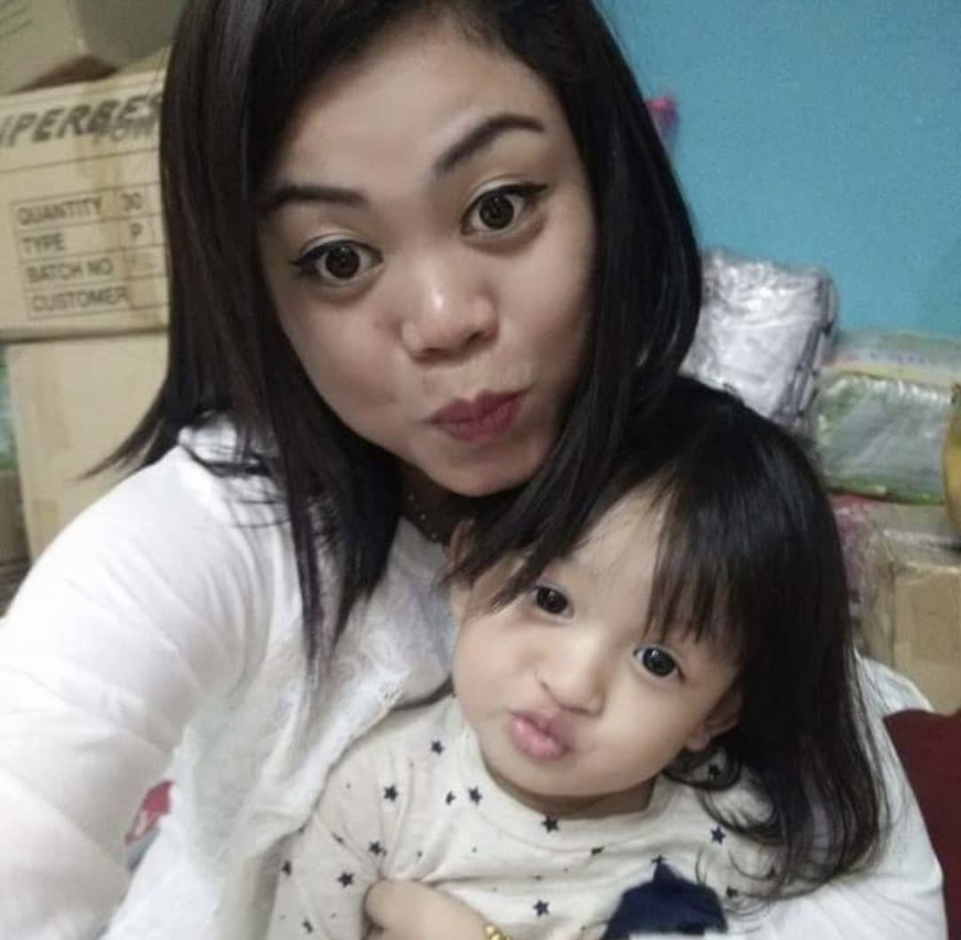 Click to view full size malay hijab indonesia muslim milf cantik