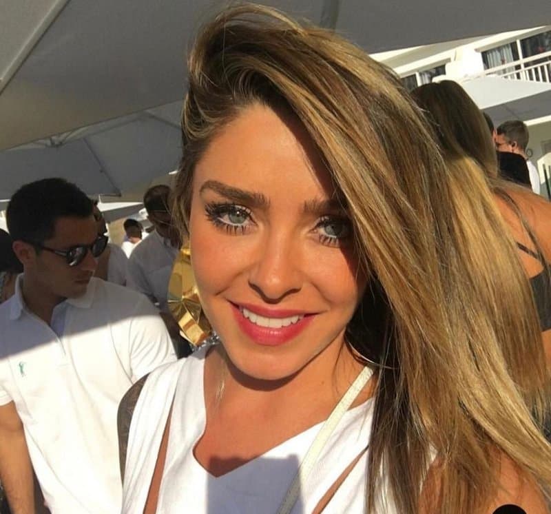 Wife Fucks Husbands Friends