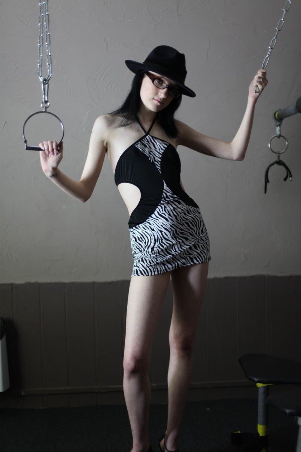 Vicki Skinny UK Escort