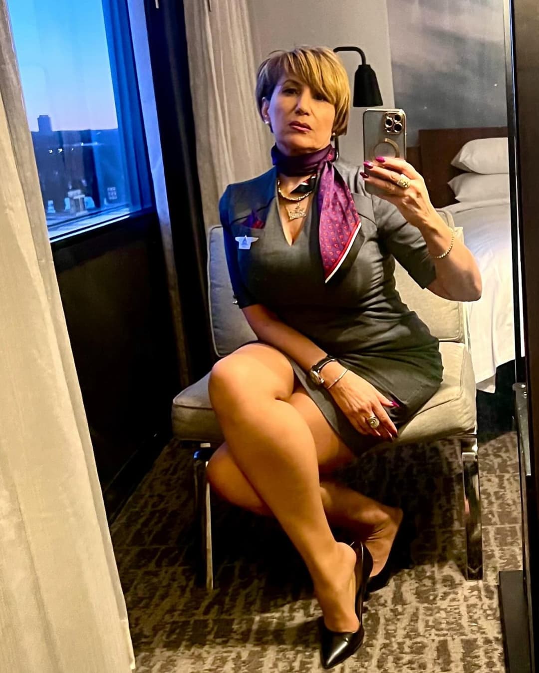 Thick Gilf flight attendant