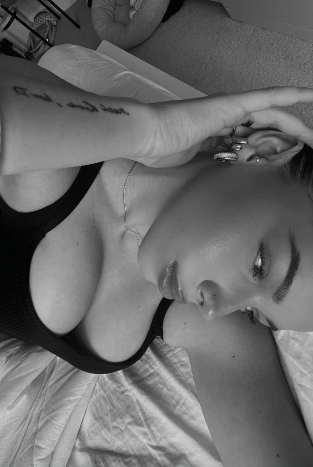 Unreal young IRL latina mom insanely fit - REPOST PLEASE!!!