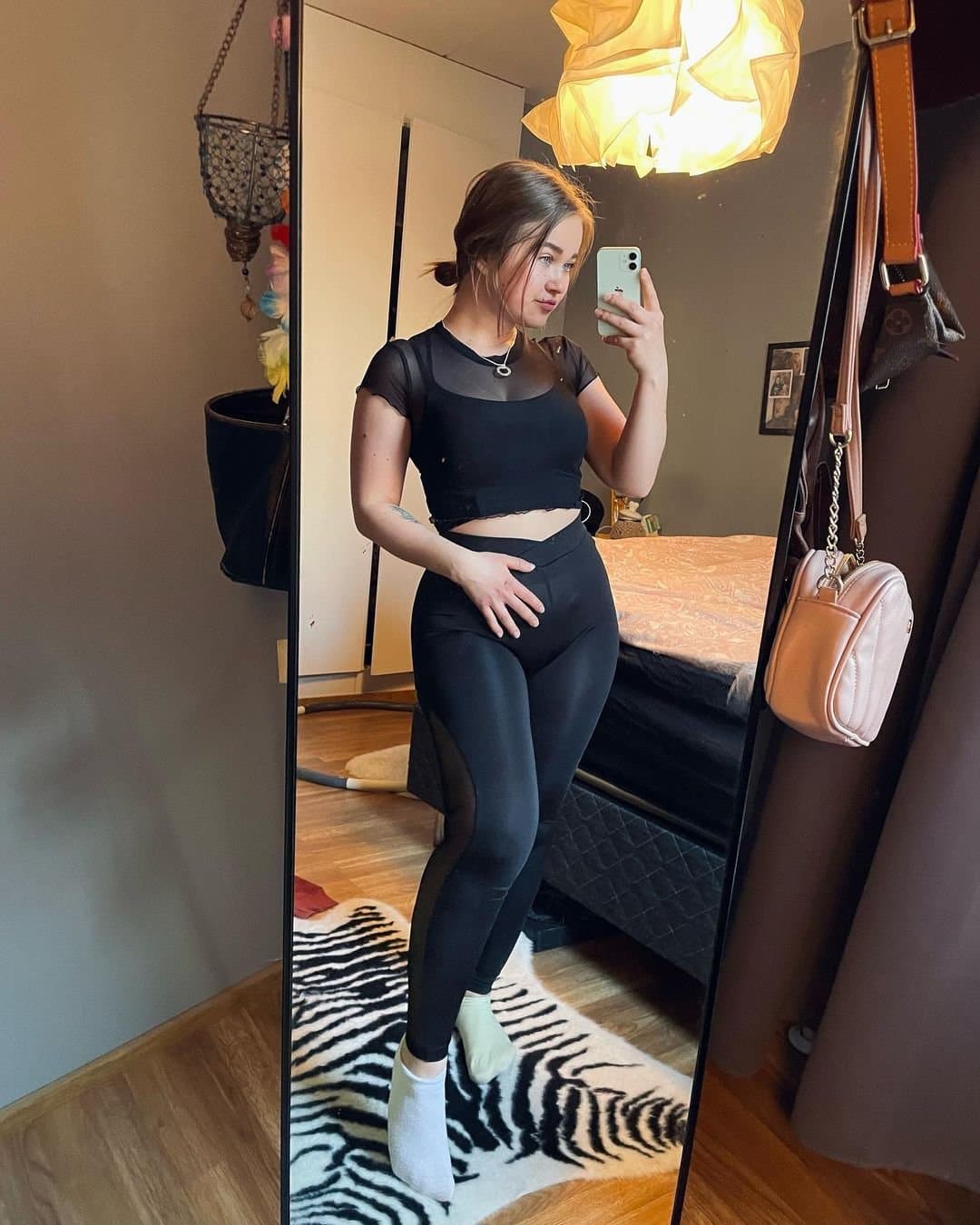 Cute Socks Slut Teen on Twitter: @SarahQueni