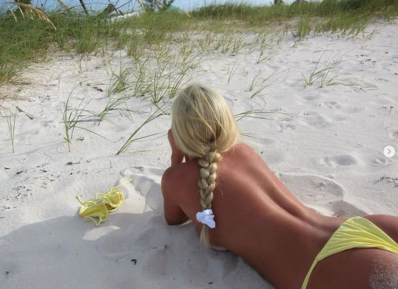 Hot Community College Dropout , went from real to fake tits