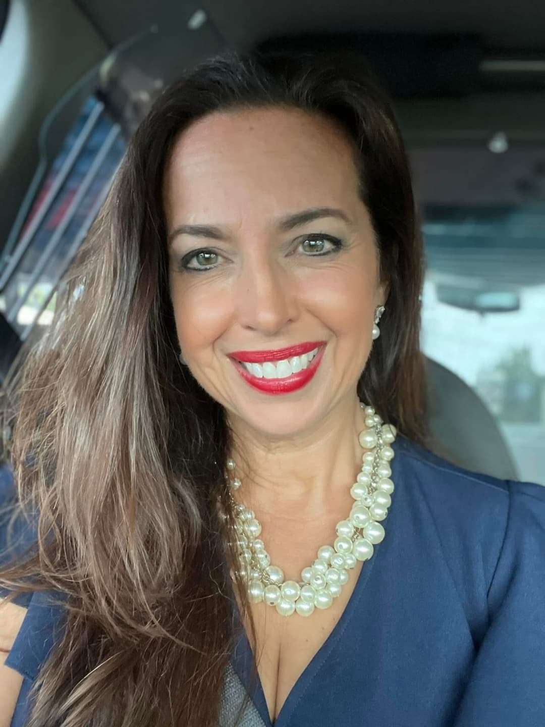 MILF with Big boobs and nice dick sucking lips