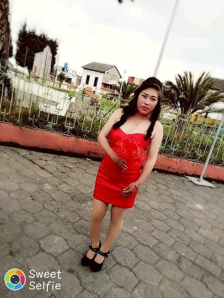 Mi novia flor toda una puta en la cama