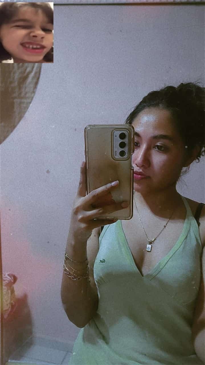 Perrita morena culona filtrada y exhibida